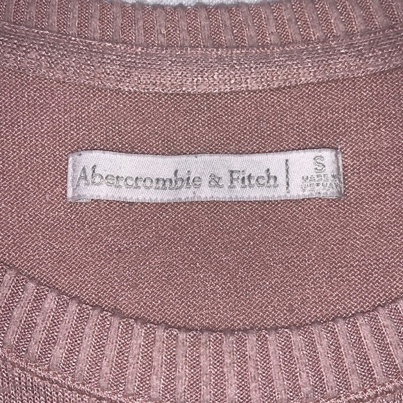 Abercrombie & Fitch Pink Lightweight Sweater - Picture 4 of 6